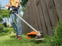 battery operated string-trimmer